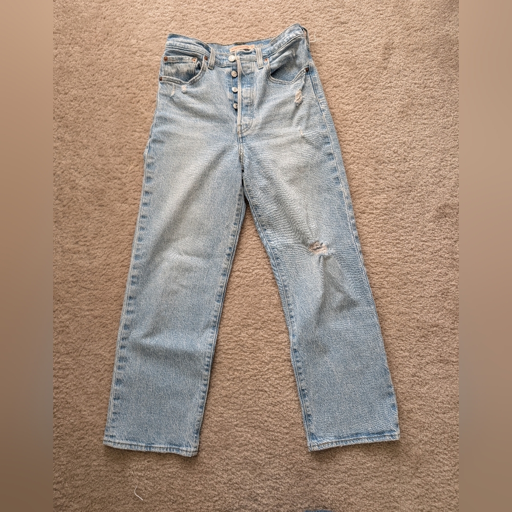 Levi's Ribcage Straight Ankle Jeans